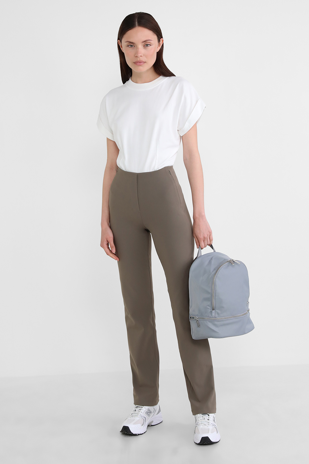 Pull-On High Rise Trousers